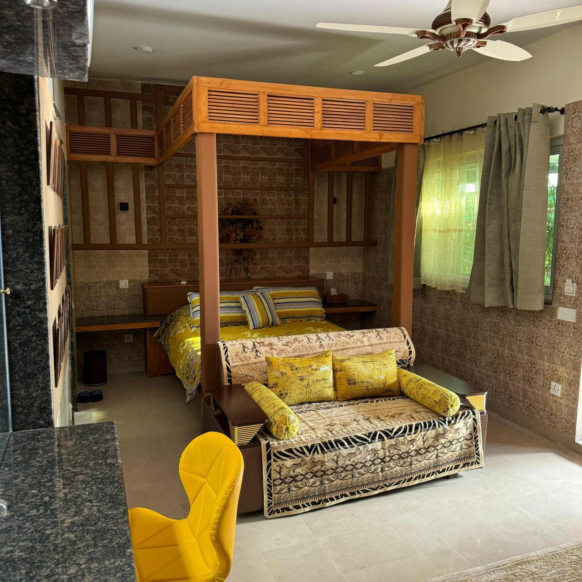 Greenlux Residency Rawalpindi Ngoại thất bức ảnh